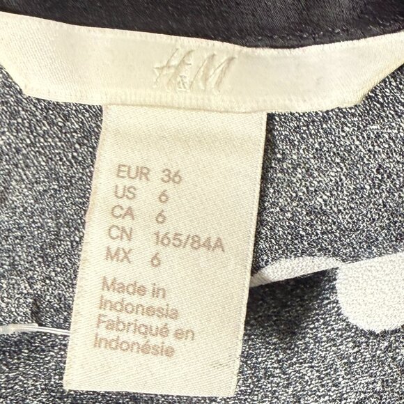 H & M Tie in Back Long Sleeve Black & White Polka-Dot Blouse- Sz 6 - Picture 2 of 9